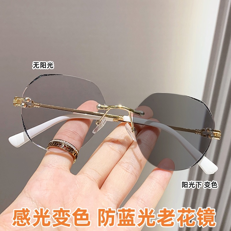 Gafas de presbiopía fotocrómica frameless moda recortar mujeres presbicia gafas día y noche de doble uso presbiópica gafas para los ancianos