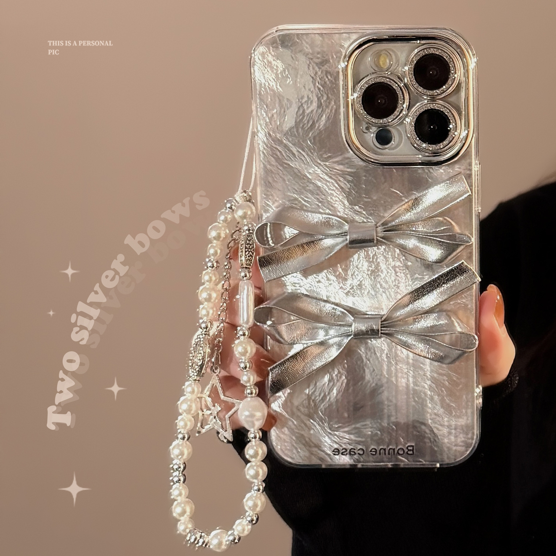 Xiaozhong ins hilo de plumas de plata lazo tridimensional para iPhone 14/15 funda para teléfono móvil Apple 16ProMax hembra