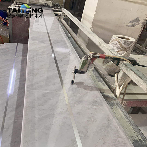 Decoración de refuerzo de PVC de 8mm de techo de acero plástico