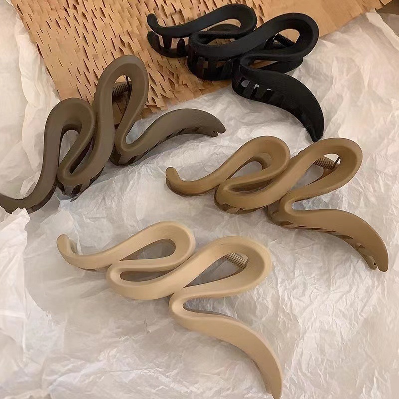 Simple Large Hair Clip for Thick Hair, Women's Hair Clip, Back of the Head Shark Clip Hair Accessory, Wholesale High-End Jewelry