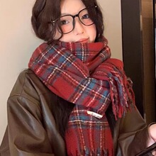 围巾冬季女高级感2024新款格子韩版情侣披肩红色防寒百搭加厚围脖