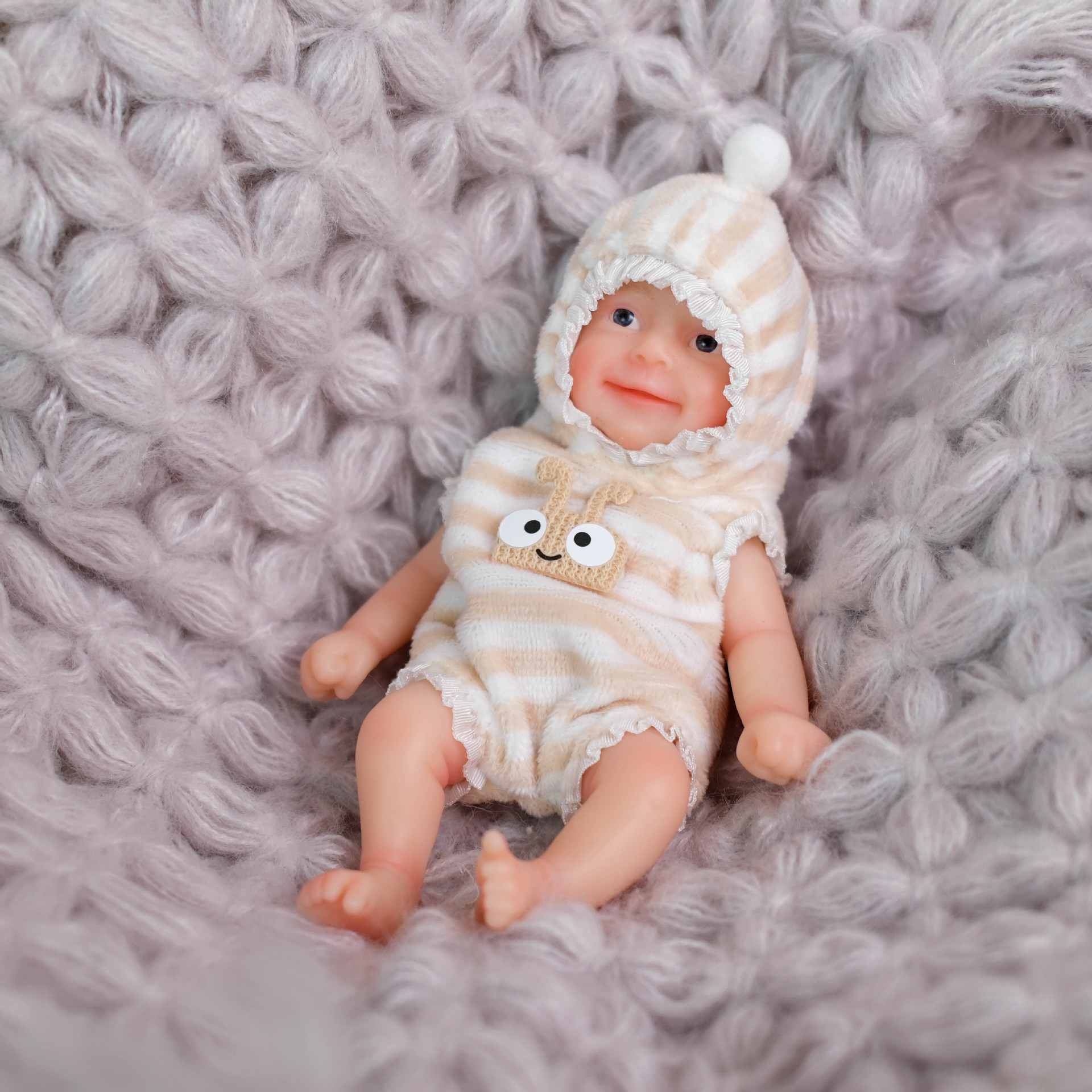 15 cm caracol pegatinas lapin Q bala sólida simulación de silicona muñeca renacimiento para niños Navidad sólida silicona