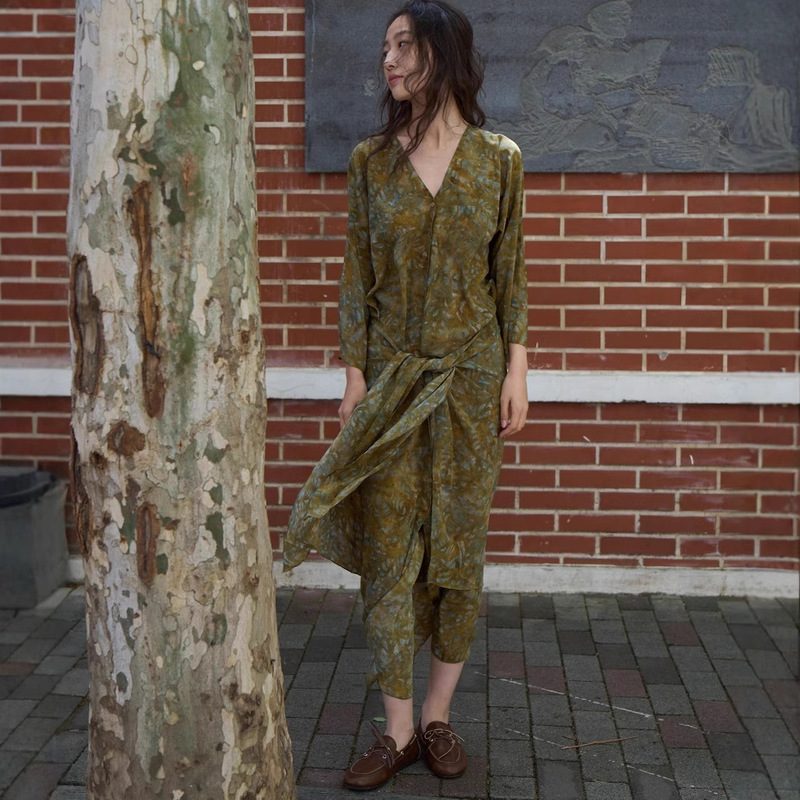 Spanish Princess Love Brand Hazy Beauty Double-Breasted V-Neck Wrap Watercolor Print Silk Wrap Dress