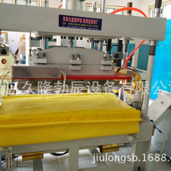 ɽ���ൺĤ�ṹ���ܲ����ӻ������ܲ��ܽ��۽ӻ�����ƵĤ�ĺ��ӻ�