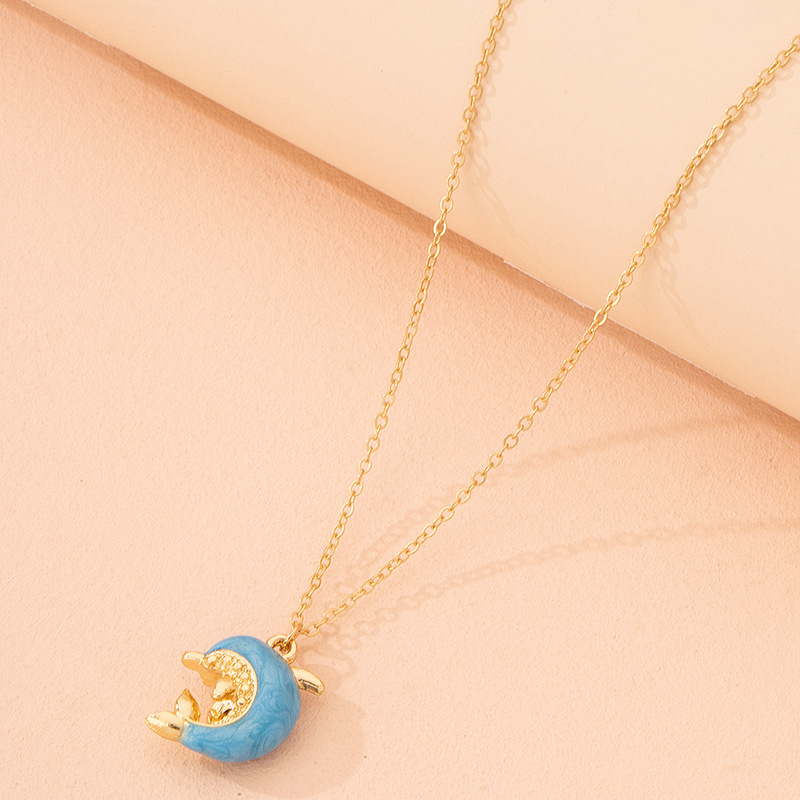 Japanese And Korean-style Light Luxury High-end Personalized Blue Whale Necklace Female Student Cute Simple Temperament Clavicle Chain Pendant Female display picture 4