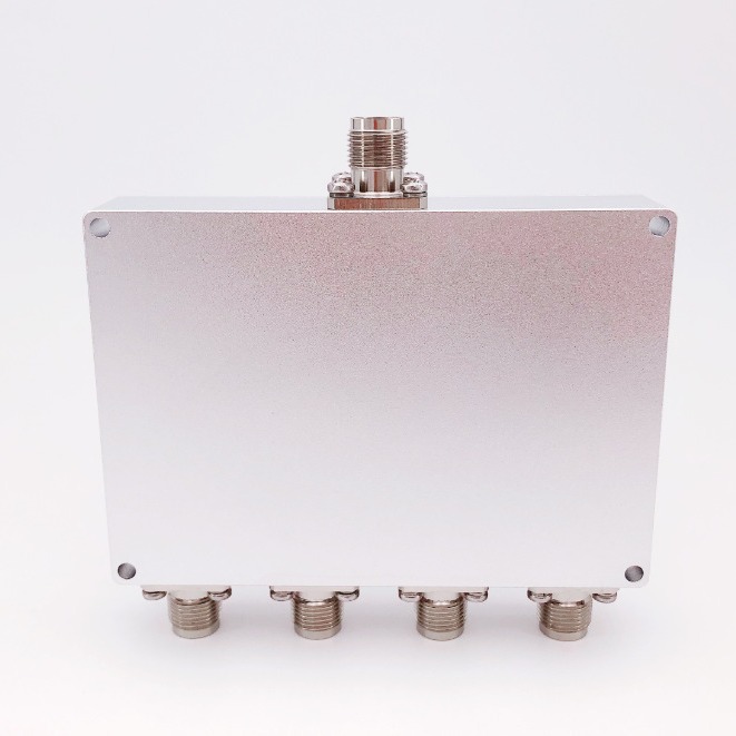 TNC头射频1100-1700MBDGNSSGPS专用微带一分四1.1-1.7G功率分配器
