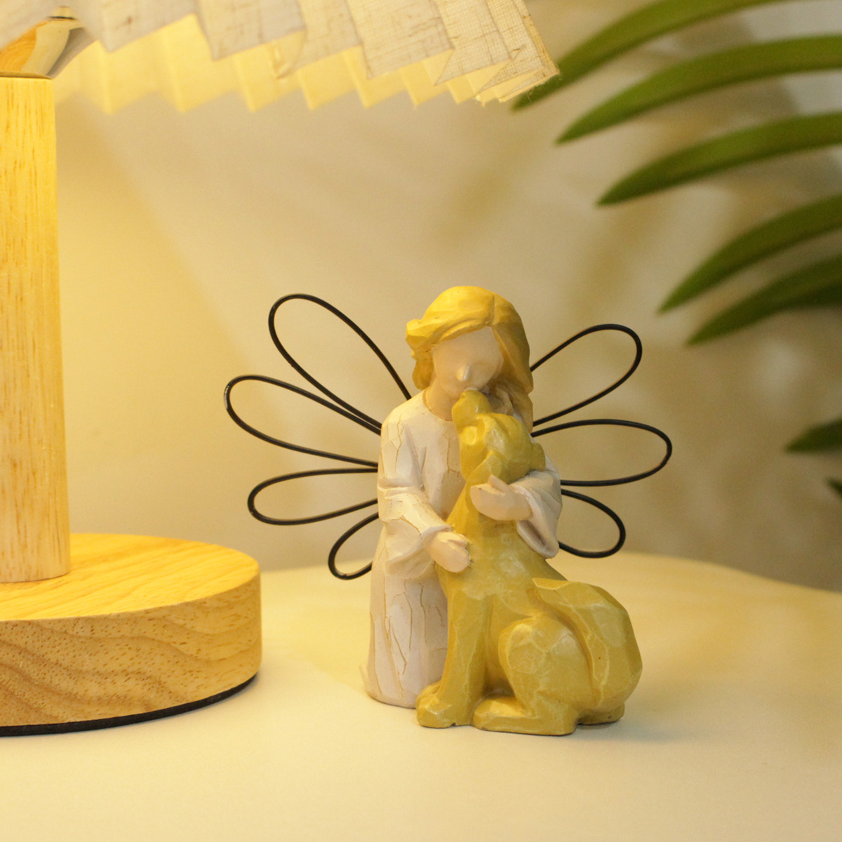  New Creative Angel Girl and Dog Desktop Entrance Home Accessories Resin Handmade Statue Ornaments 