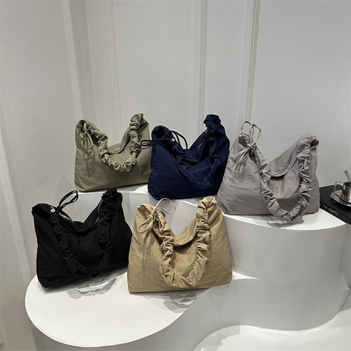 New Autumn Simple Pleated Tote Bag, Fashionable, Fresh, Literary, Korean Version, Hand-held, Single Shoulder, Underarm Bag