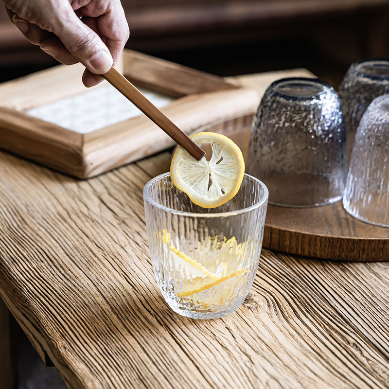 Taza de vidrio de textura simple taza de agua transparente redonda taza de café doméstica diaria taza de jugo de restaurante taza de leche