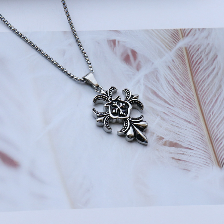 Men's Cross Pendant Necklace Titanium Punk Personalized Gift_voghion.com