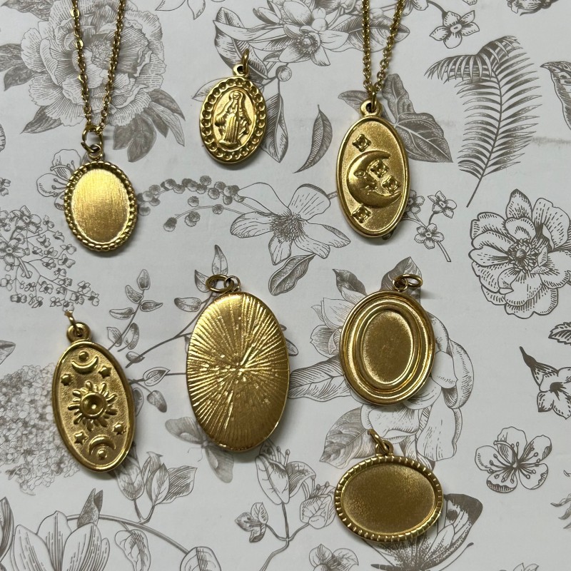 Jewelry Inlaid with Oval Necklaces, Pendants, Bracelets, Charms, Earrings, and Diamond-Encrusted Jewelry, 2024 Original Design, Fashionable and Versatile