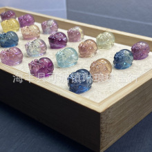 批发天然七彩萤石雕刻貔貅干净饱满透体颜色艳丽手工配饰
