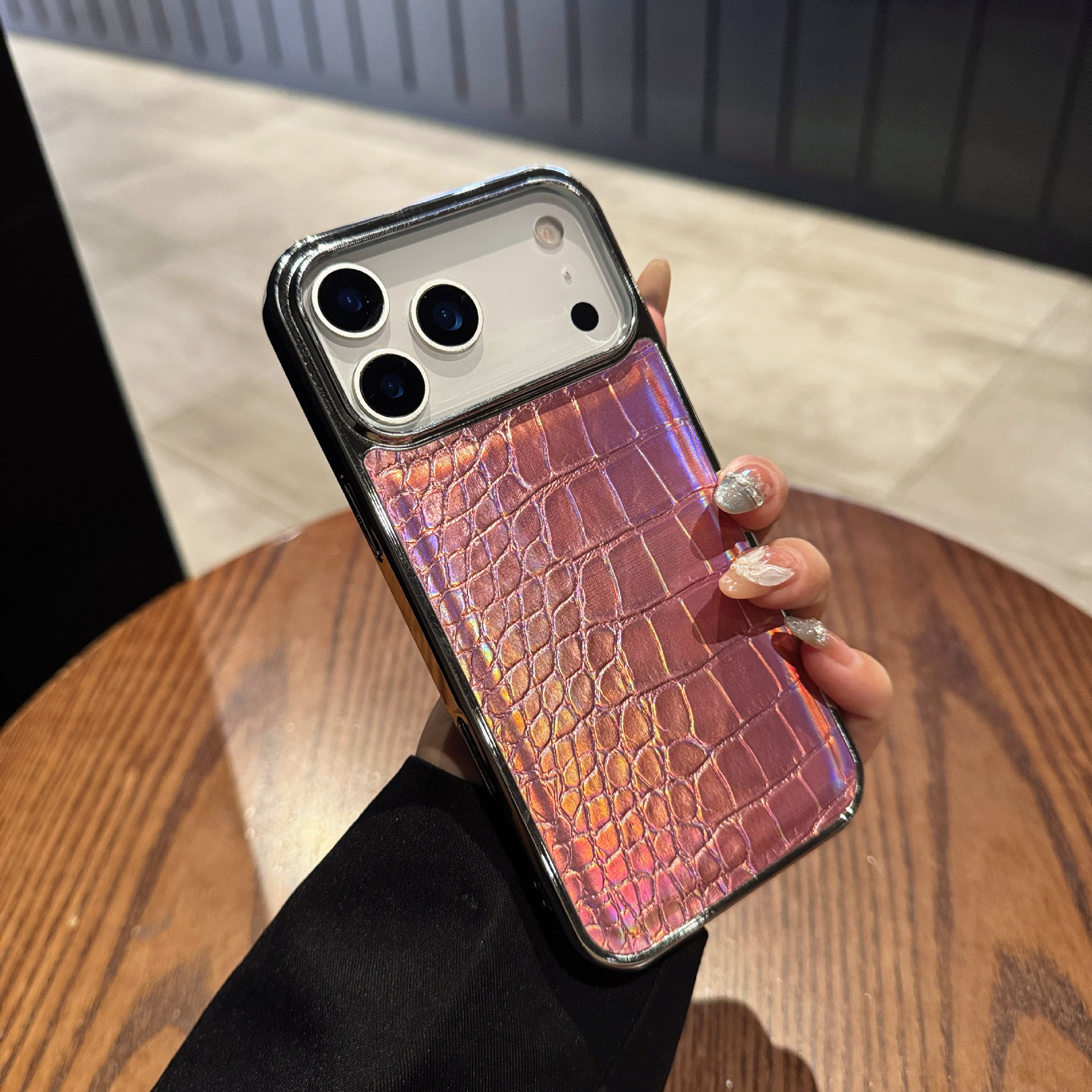 Galvanisierte Krokodiloptik Handyhülle Für Iphone 16 Pro Max_voghion.com