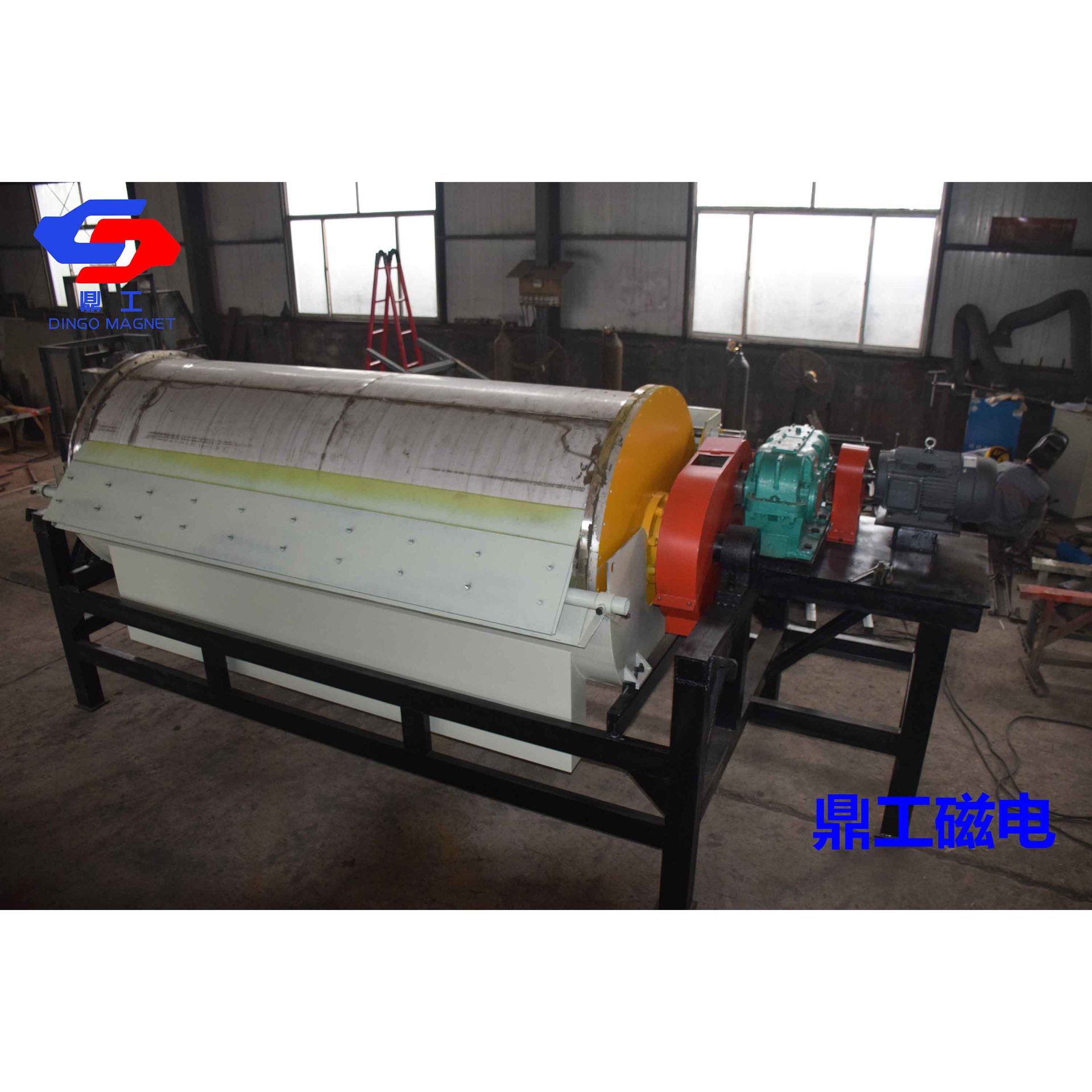 【精选磁选机】水选除铁设备 鼎工磁电厂家供应 按需制造价格低