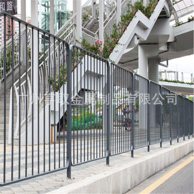 广东厂家现货批发交通道路防护栏 湖边牢固防护栏 隔离栏