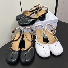 Haute Couture 2025 春夏新作ファッショナブルなハイヒールスプリットトゥサンダル女性用本革ファッション太いヒールサイドオープンつま先女性用靴