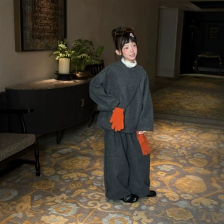 花与寻女童2026年冬款呢子套装韩版女童复古圆领加厚休闲套装潮