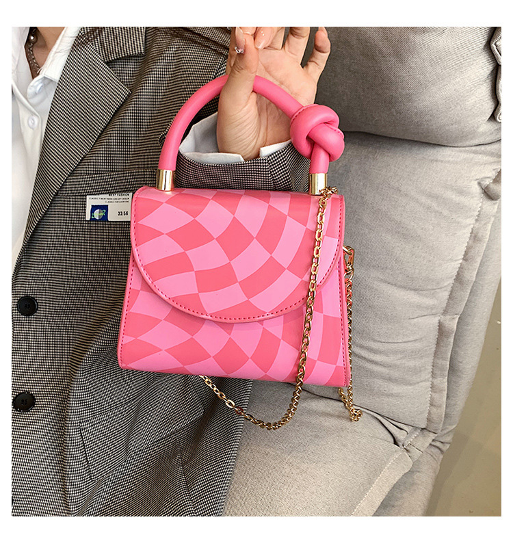 Women's 2022 New Plaid Small Square Bag Chain Messenger Bag 19*15*9cm display picture 16