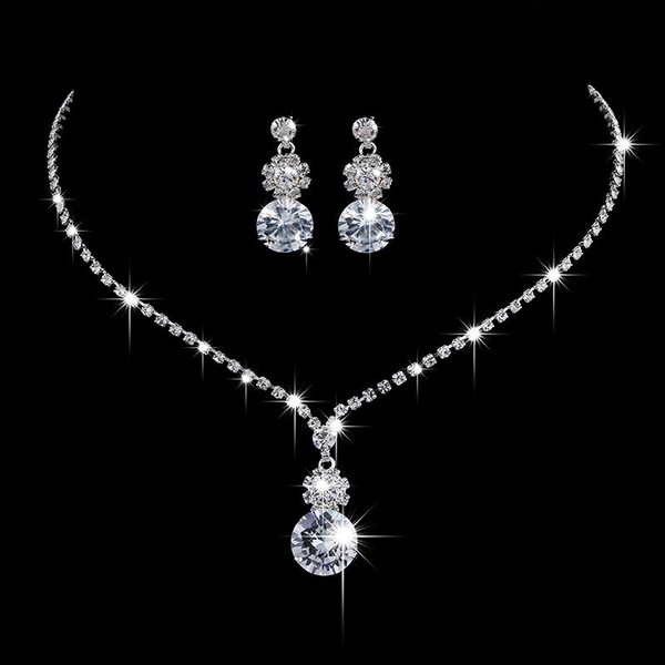 necklace for bride