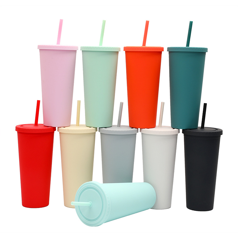 Transfronterizo suministro directo de tazas de paja de plástico de doble capa simple taza de agua de gran capacidad esmaltada de alto valor facial taza de mano lujosa