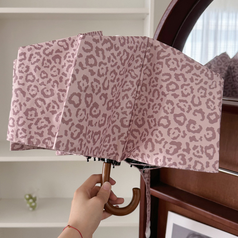 Pink Leopard Print Fashionable Folding Umbrella for Women, Sun Protection, Uv Protection, Fully Automatic Sun Umbrella for Both Sunny and Rainy Days Pink Leopard Print Fashionable Folding Umbrella for Women, Sun Protection, Uv Protection, Fully Automatic Sun Umbrella for Both Sunny and Rainy Days