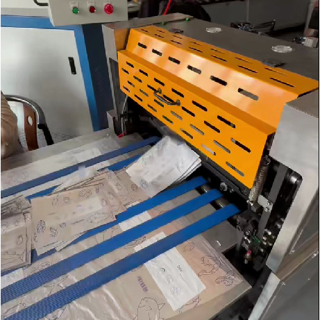 智能铝箔保鲜袋制袋机！适配多种铝箔材质，拉链密封强，高效稳定