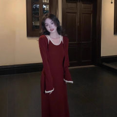 小香风遮肚子修身显瘦长款长袖连衣裙套装休闲外穿搭配披肩两件套