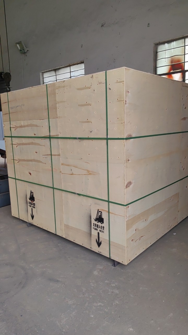 ��������ڰ�װ��ľ��޹����ӹ̰�װ��