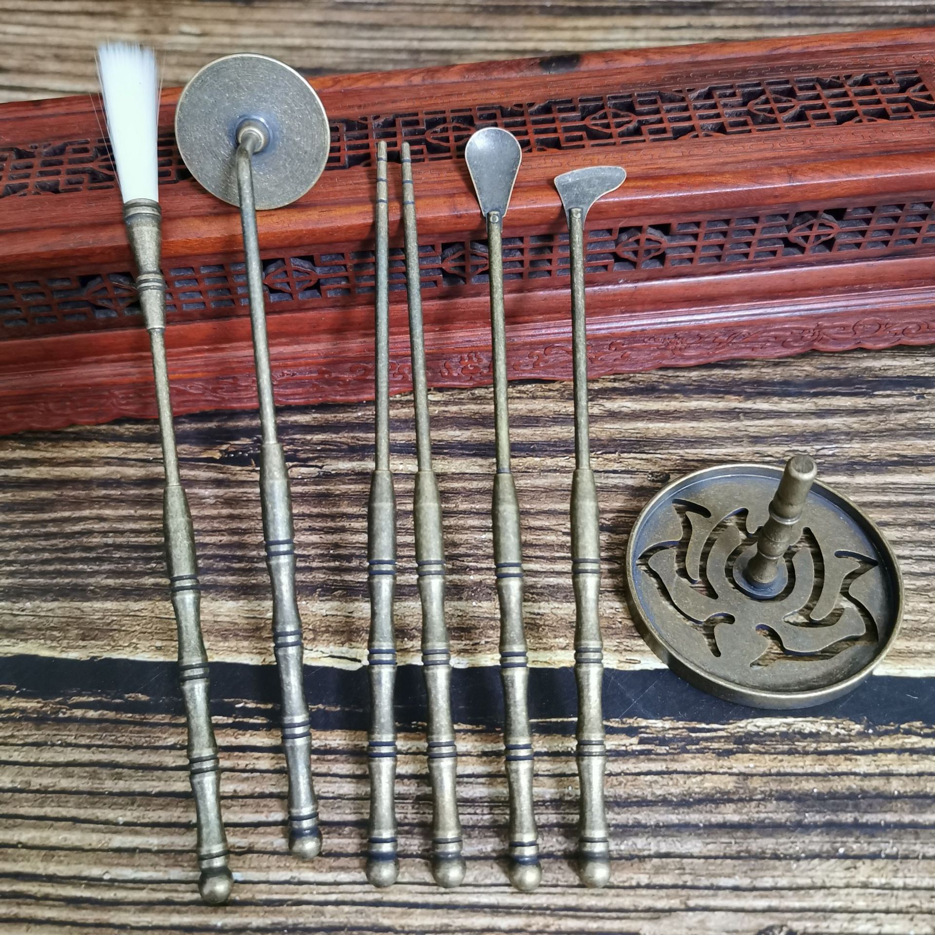 6 (구리 손잡이) 의 골동품 오래된 청동 향 세트