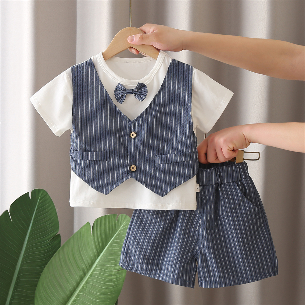 Boys' Summer Vertical Bow-tie Vest Short-sleeved Western Style Casual Two-piece Summer Boys' Children's Suit
