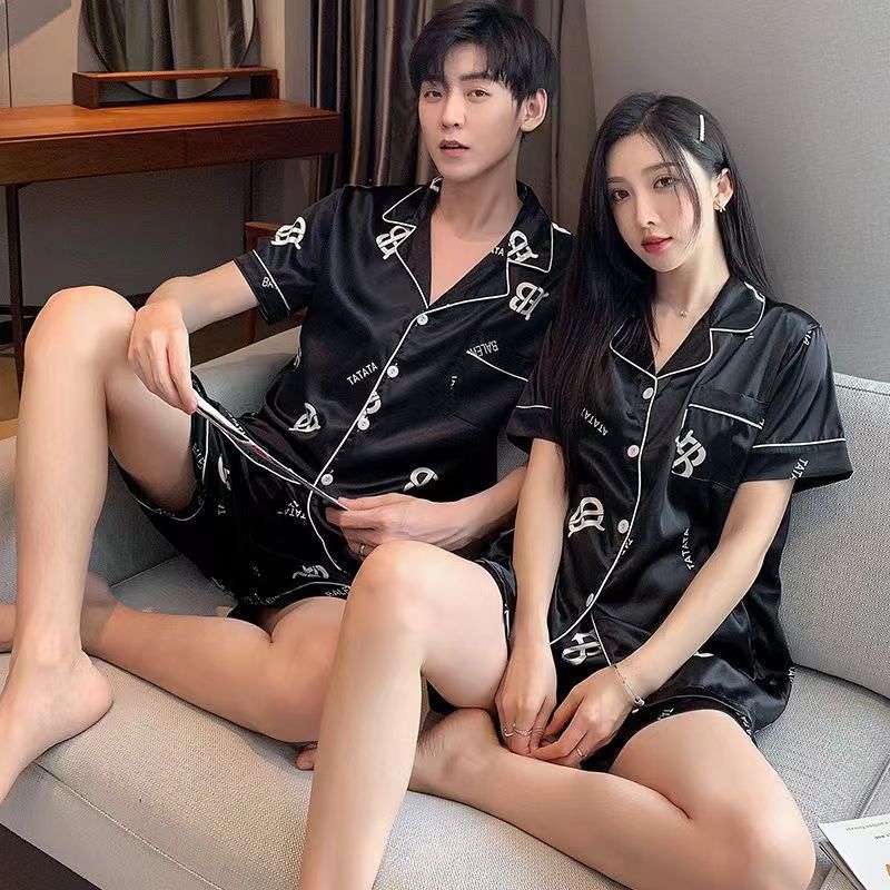 2025 verano pareja pijama mujer seda de hielo de manga corta de verano de seda de dos piezas para hombres fabricantes de ropa para el hogar