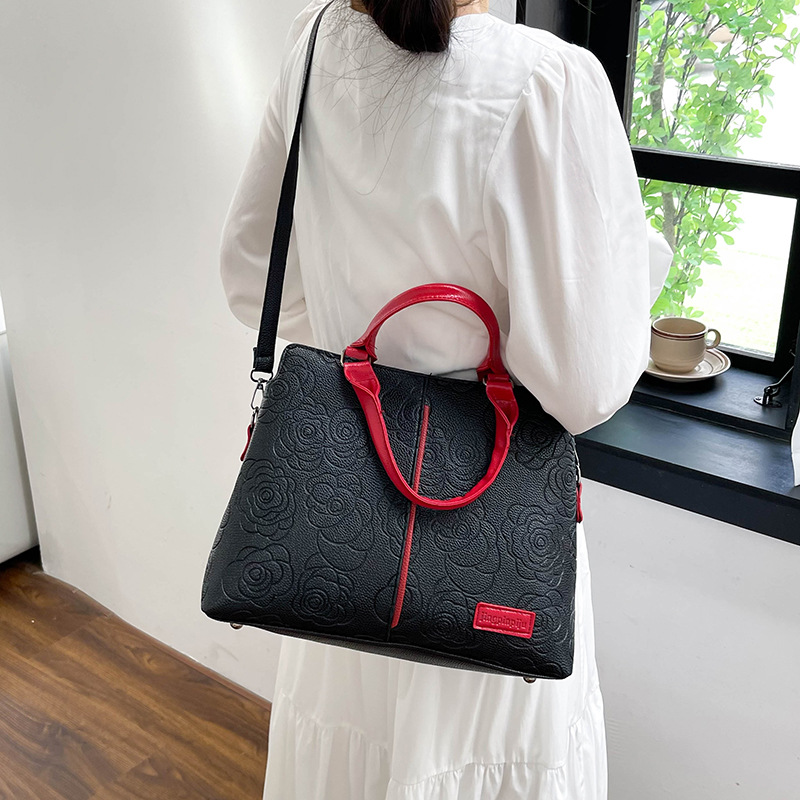 2024 new cross-border handbag, a large-capacity single-shoulder cross-border bestseller with soft leather embossed single-shoulder for women undefined