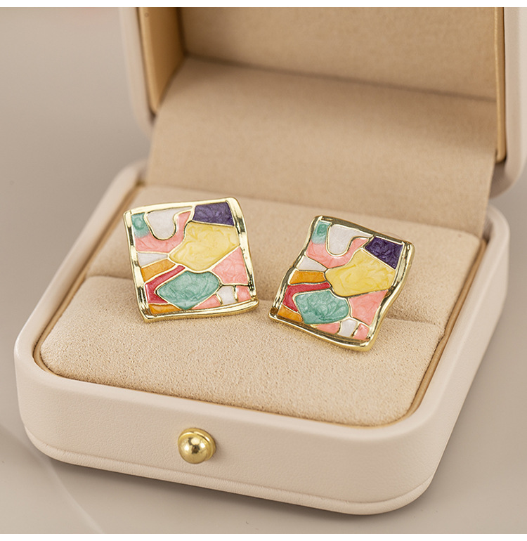 Sweet Color Block Oil Painting Alloy Enamel Women's Ear Studs 1 Pair display picture 2