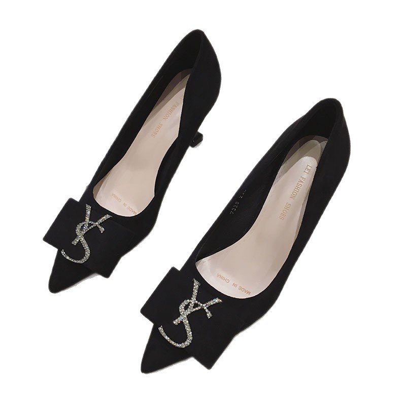 Zapatos de tacones planos puntiagudos para mujeres 2026 otoño nuevo estilo de diamante poco profundo con base plana de lana universal zapatos de dama cómodos