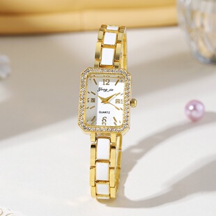 �羳�¿�Εr��Ůʿ�ֱ������մ���Ů������s�n��ٴ���朱�