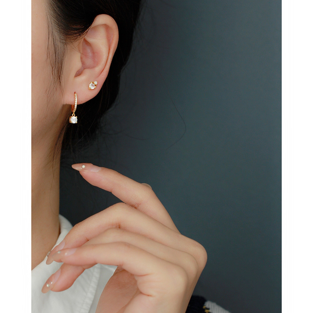 4g Weight Electroplating Gold Plating Process 1 Pair 925 Sterling Silver Zircon Geometric Ear Studs