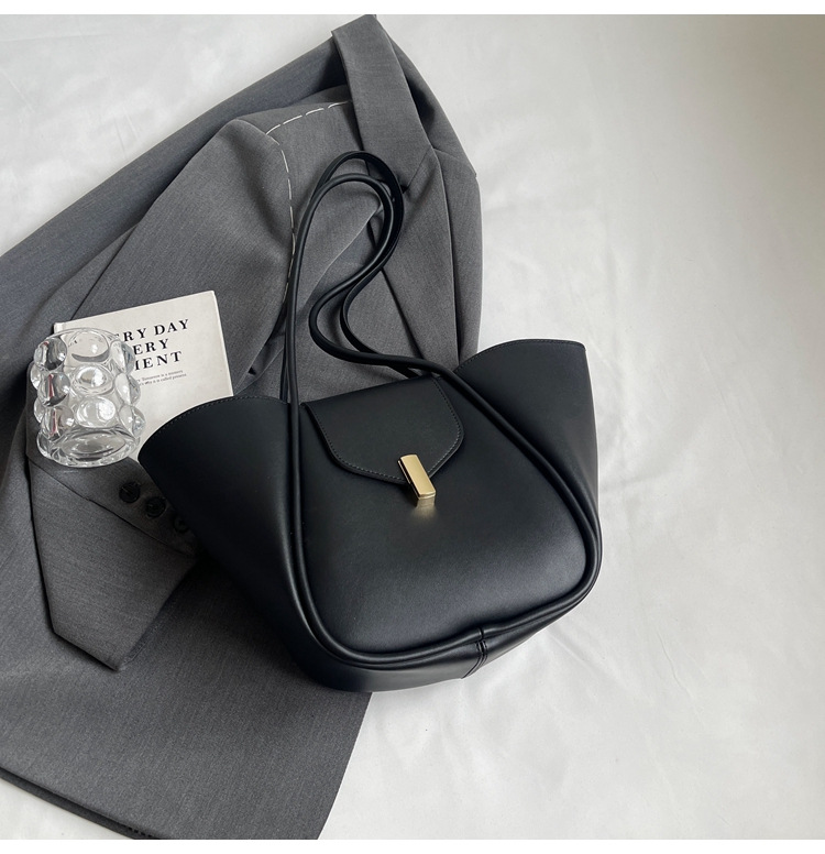 Kleine nische design temperament pendeln große kapazität gemüse korb tote frauen schnalle achselhöhle mutter premium_voghion.com