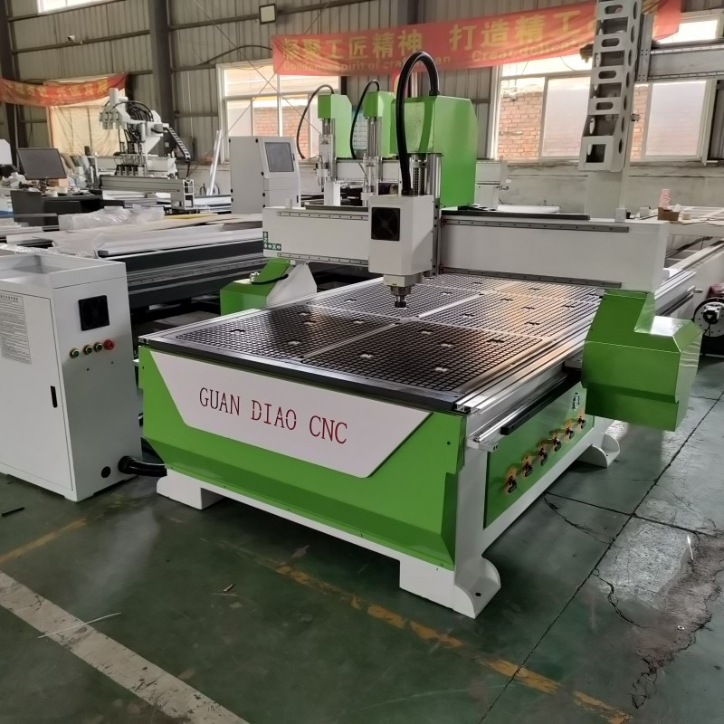 1325单头开料机板式家具自动巡边木工切割机浮雕镂空广告雕刻机
