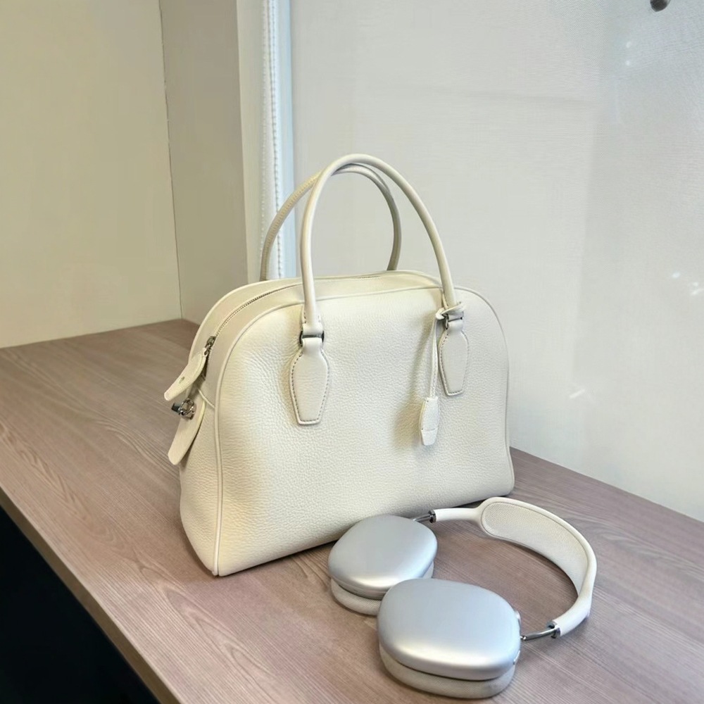 The Ro* Haute Couture Commuter Bag - Full Steel Hardware, India 12 Top Grain Cowhide Handbag Bowling Boston Bag - Thumbnail 4
