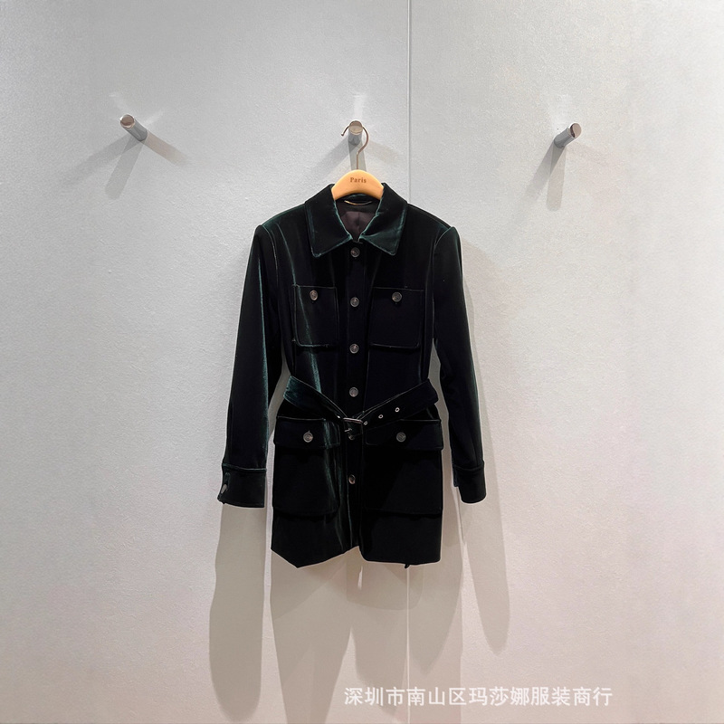 南油秋冬新款洋气翻领四口袋绿色丝绒连衣裙经典收腰系带显瘦中裙|undefined