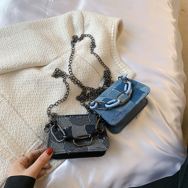 Fashionable and simple design bag for women 2023 summer new style casual shoulder armpit bag lipstick bag small bag_voghion.com