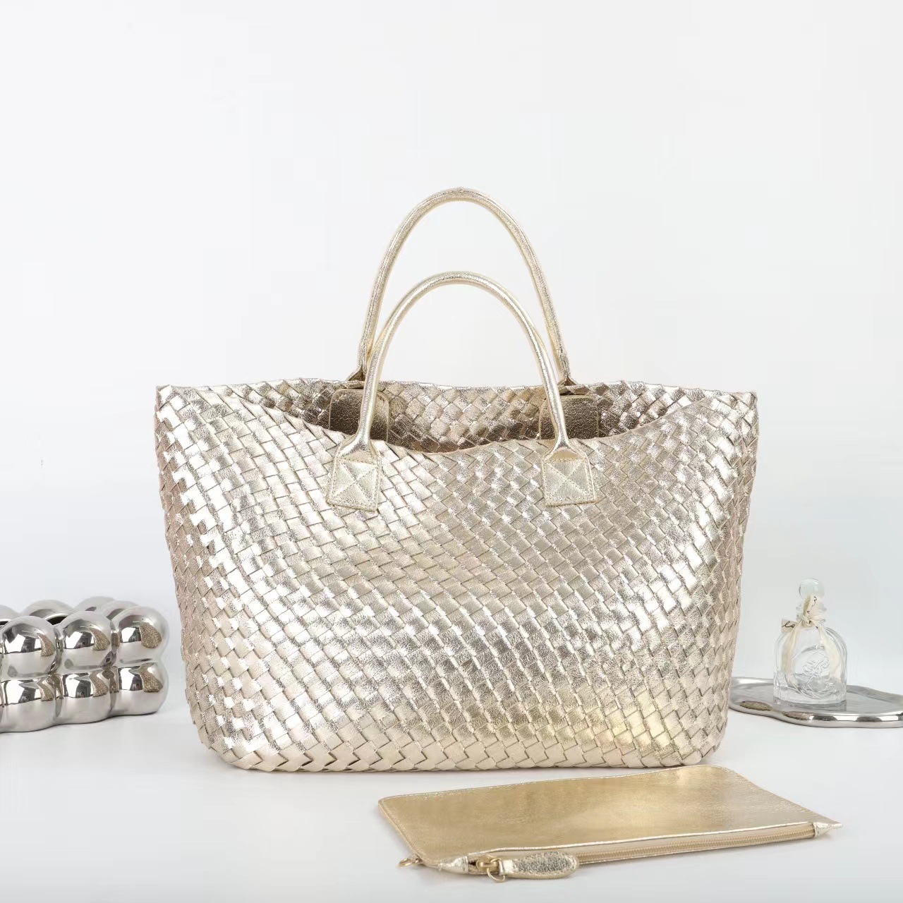Handbag Trend Hand Woven Vegetable Blue Son Large Capacity Carry-on Bag Woman_voghion.com