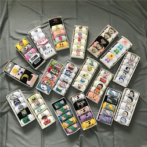 Korean style socks for women, mid-calf socks, cartoon personality, trendy, cute, casual, funny, sports, autumn and winter trendy socks for students, wholesale