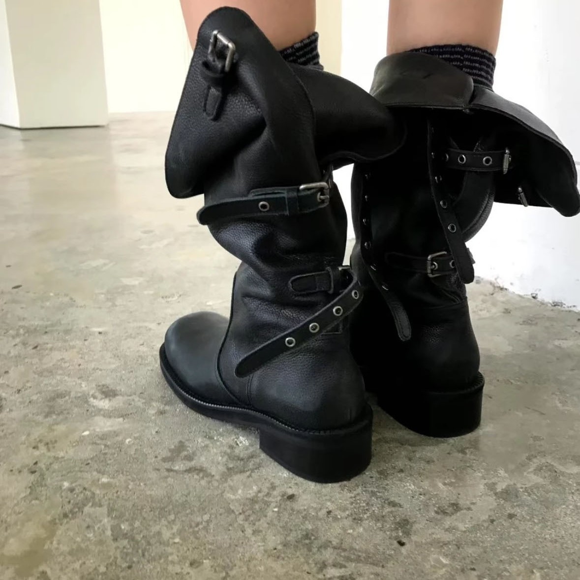 Cowhide Version ~ Korean Niche Flip-Top Two-Wear Pile Boots for Women with Belt Buckle Motorcycle Boots Mid-Calf Western Boots Trendy