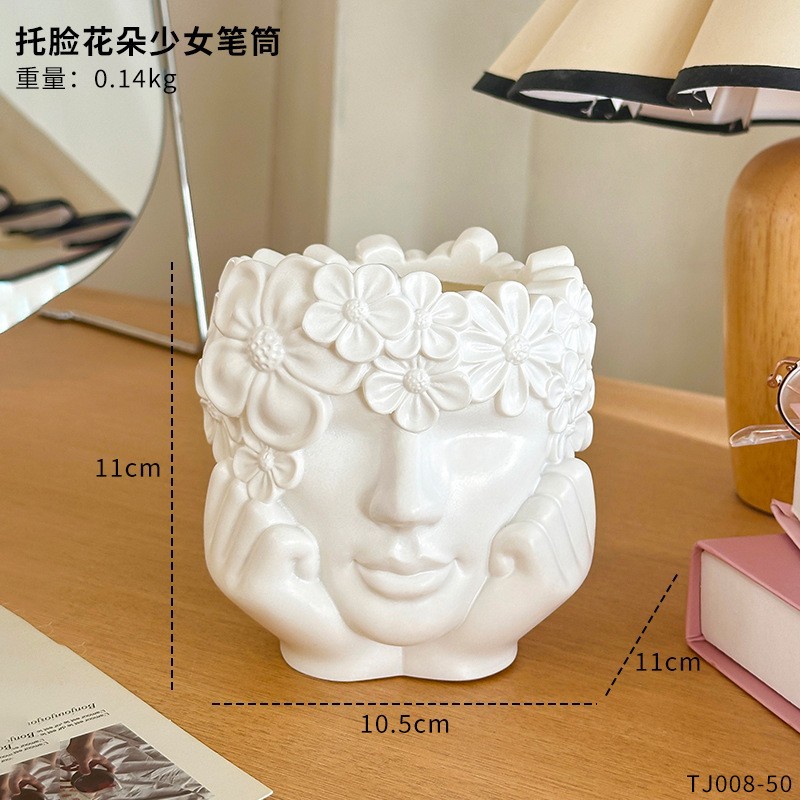 꽃 소녀 펜 홀더