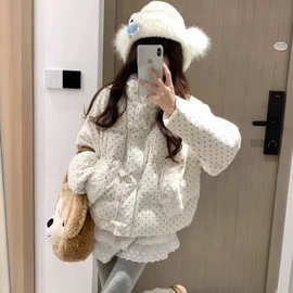冬季超好看羽绒棉服2025新款女学生小个子波点棉袄短款棉衣女外套