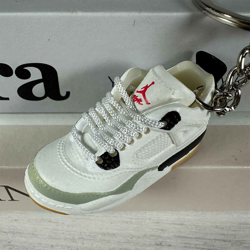 12. qiao 4 small white cement