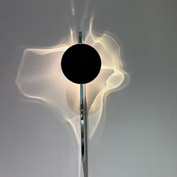 Lámpara de pared de ambiente interior de lujo ligero nórdico Diseñador de iluminación Zhongshan Personalidad creativa Lámpara de pared de decoración de dormitorio de sala de estar