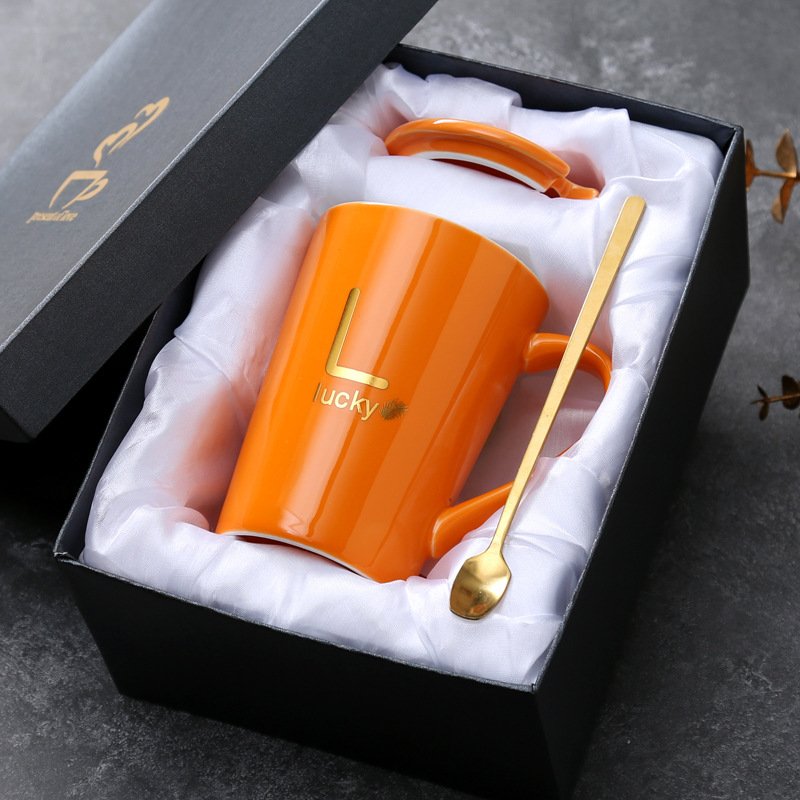 Tazas de cerámica de gran capacidad para hombres y mujeres con cubierta simple taza de café de leche de pareja de estudiantes taza de menú