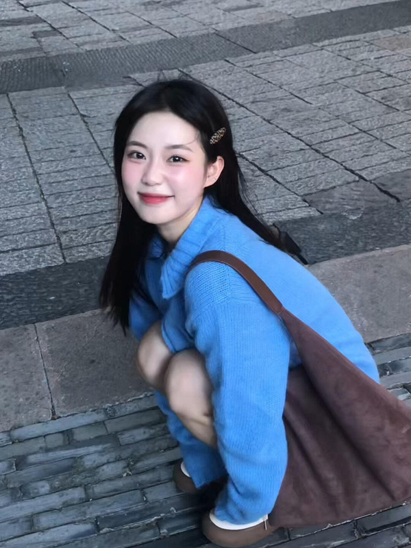 韩系早秋季氛围感穿搭蓝色翻领彩扣针织衫开衫毛衣女宽松外套上衣|undefined
